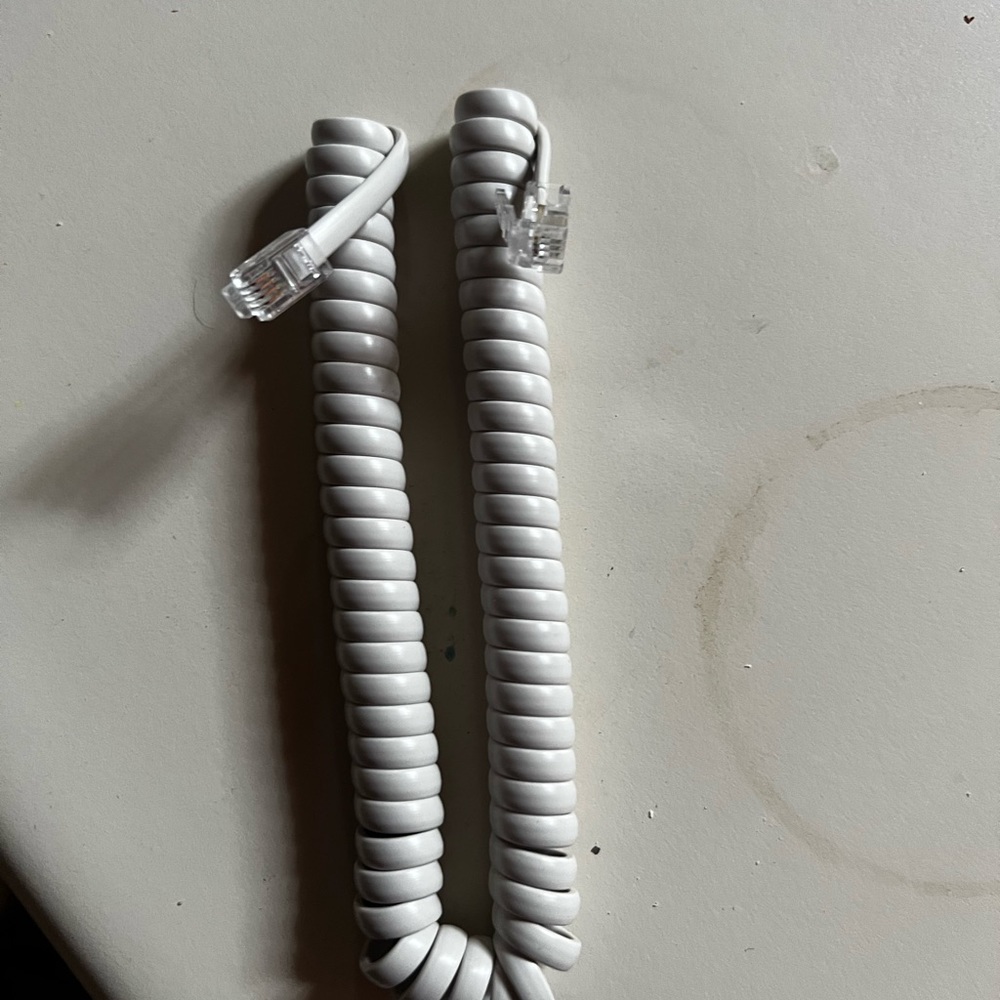 6 ft white coil cord